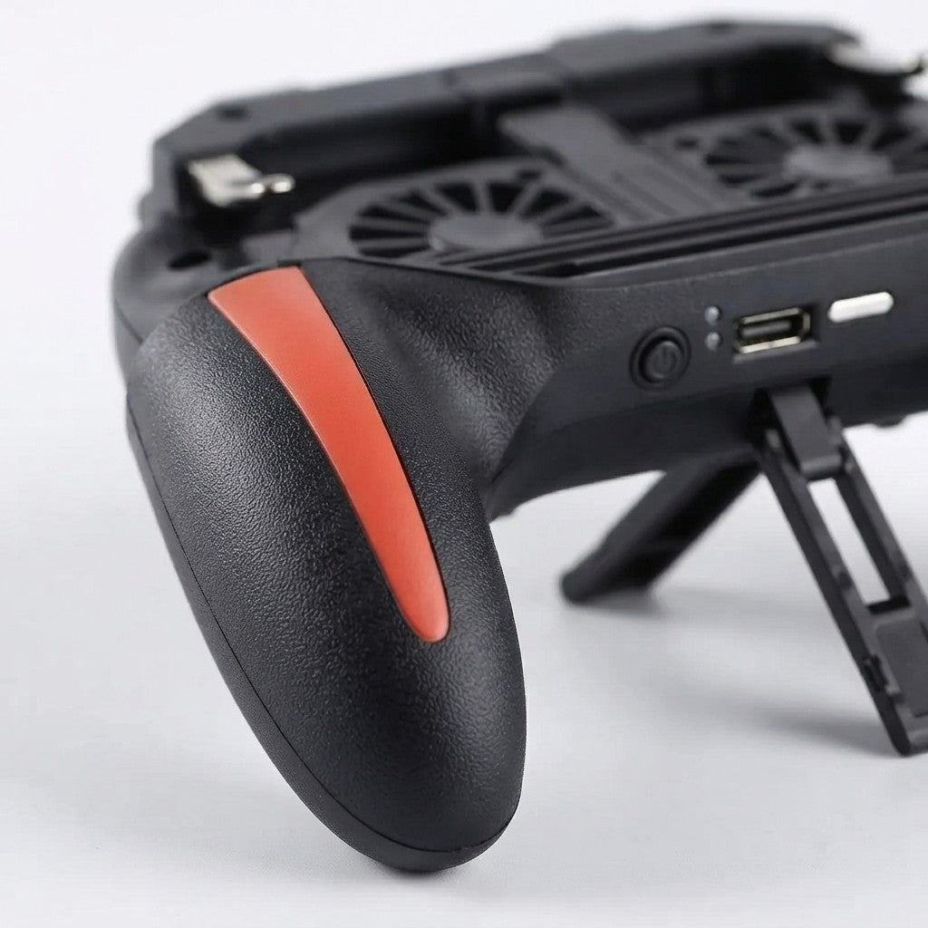 Mobile Gaming Controller with Radiator